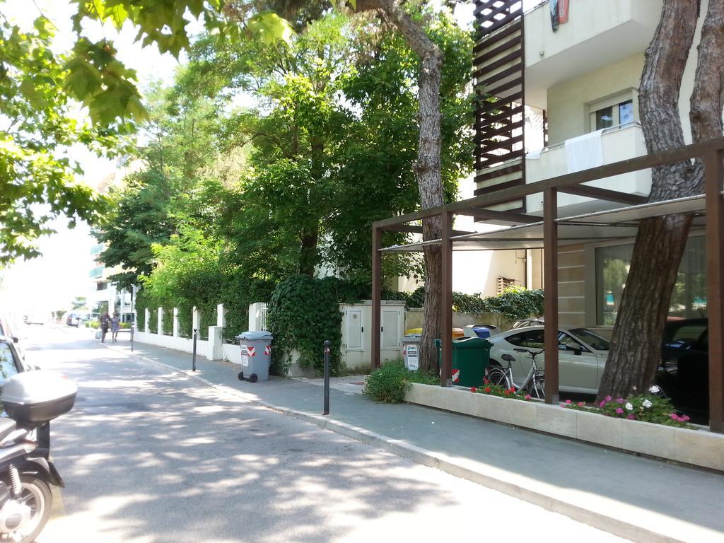 Residence Nocchiero Riccione Extérieur photo